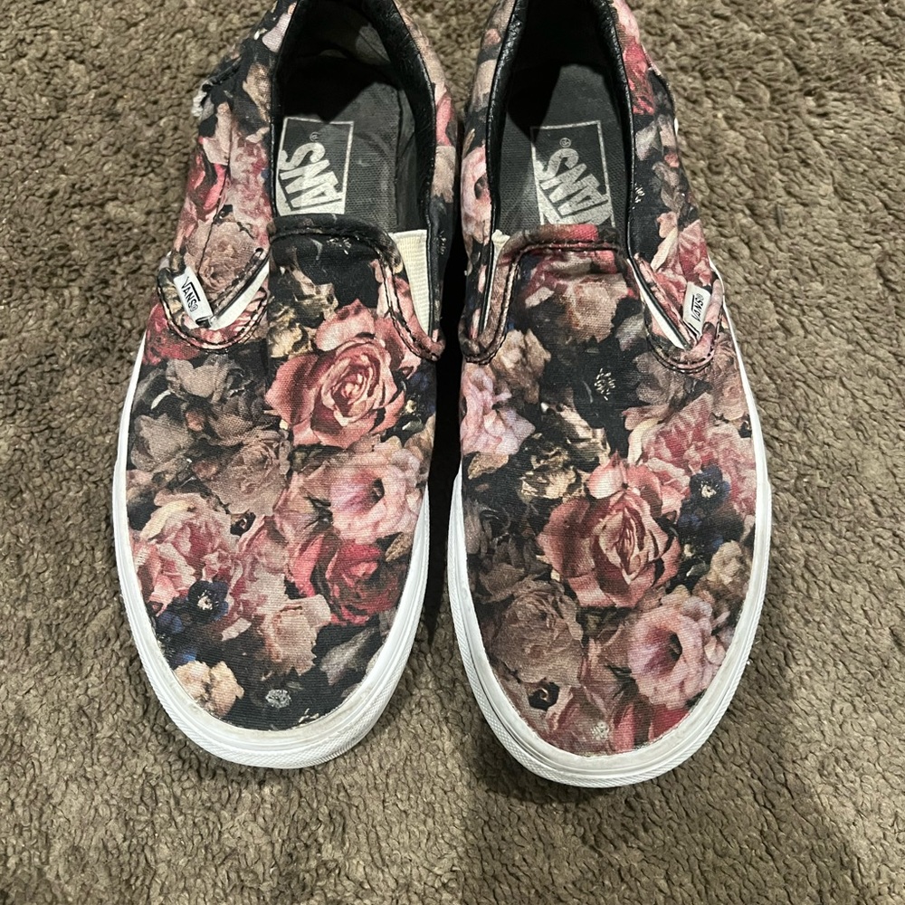 Women’s vans size 7.5
